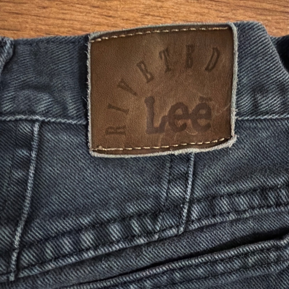 Vintage Lee Riveted Black High Waisted Tapered Mom Jeans Size XS - Picture 3 of 8